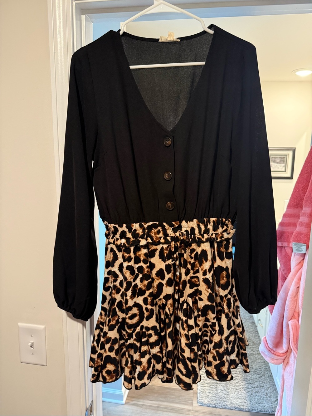 Main Strip Black Long-Sleeve V-Neck Top